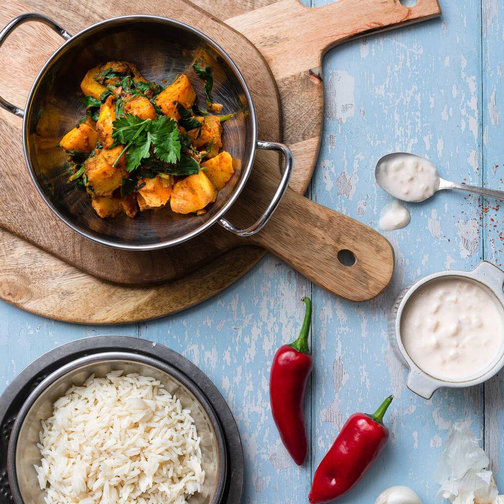 Christmas Indian Recipe And Gin Hamper Gift